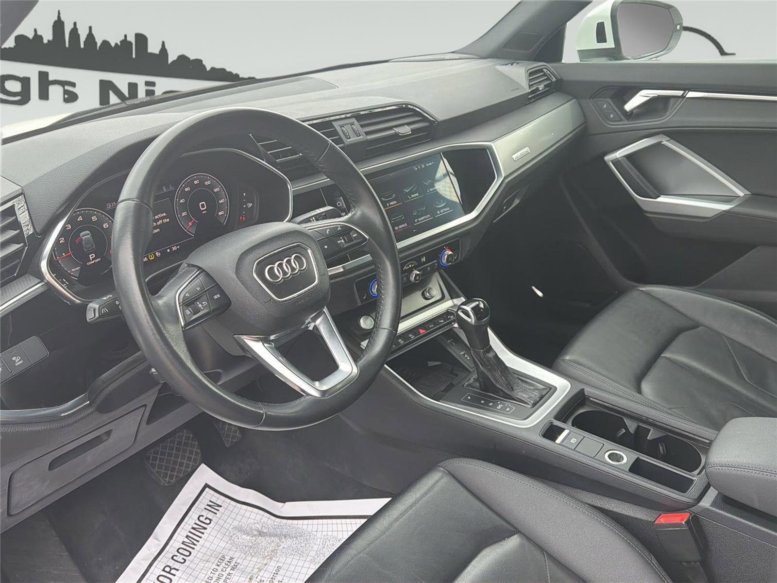 Used 2020 Audi Q3 2.0T Prestige w/ Prestige Package image 11