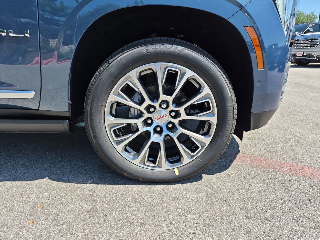 New 2026 GMC Yukon Denali AWD/4WD image 15