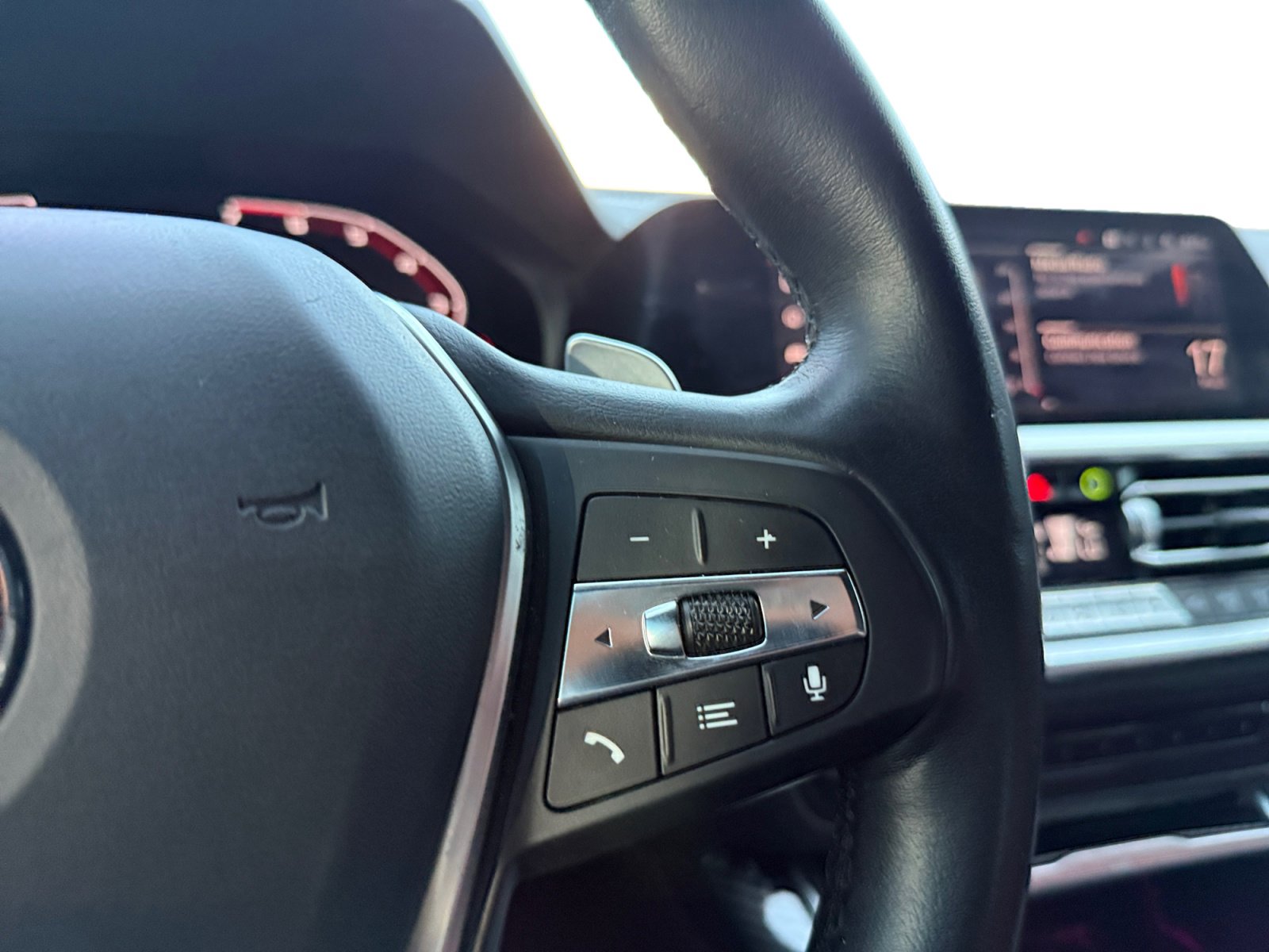 Used 2022 BMW 330i Sedan w/ Convenience Package image 9