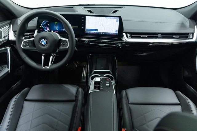 Certified 2025 BMW X2 xDrive28i w/ Technology Package image 25