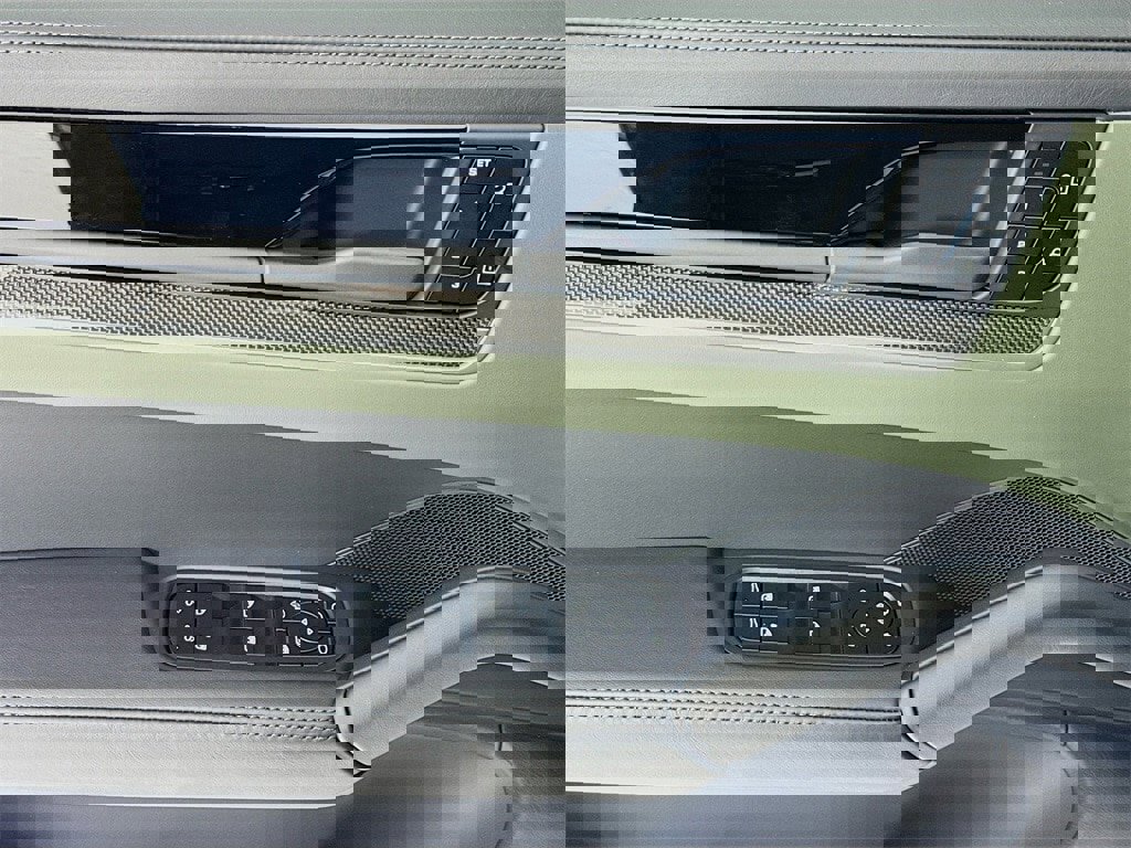 New 2026 Porsche Cayenne Coupe image 11