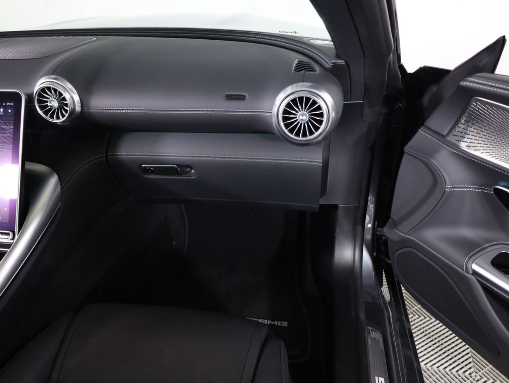 Used 2024 Mercedes-Benz SL 43 AMG image 46