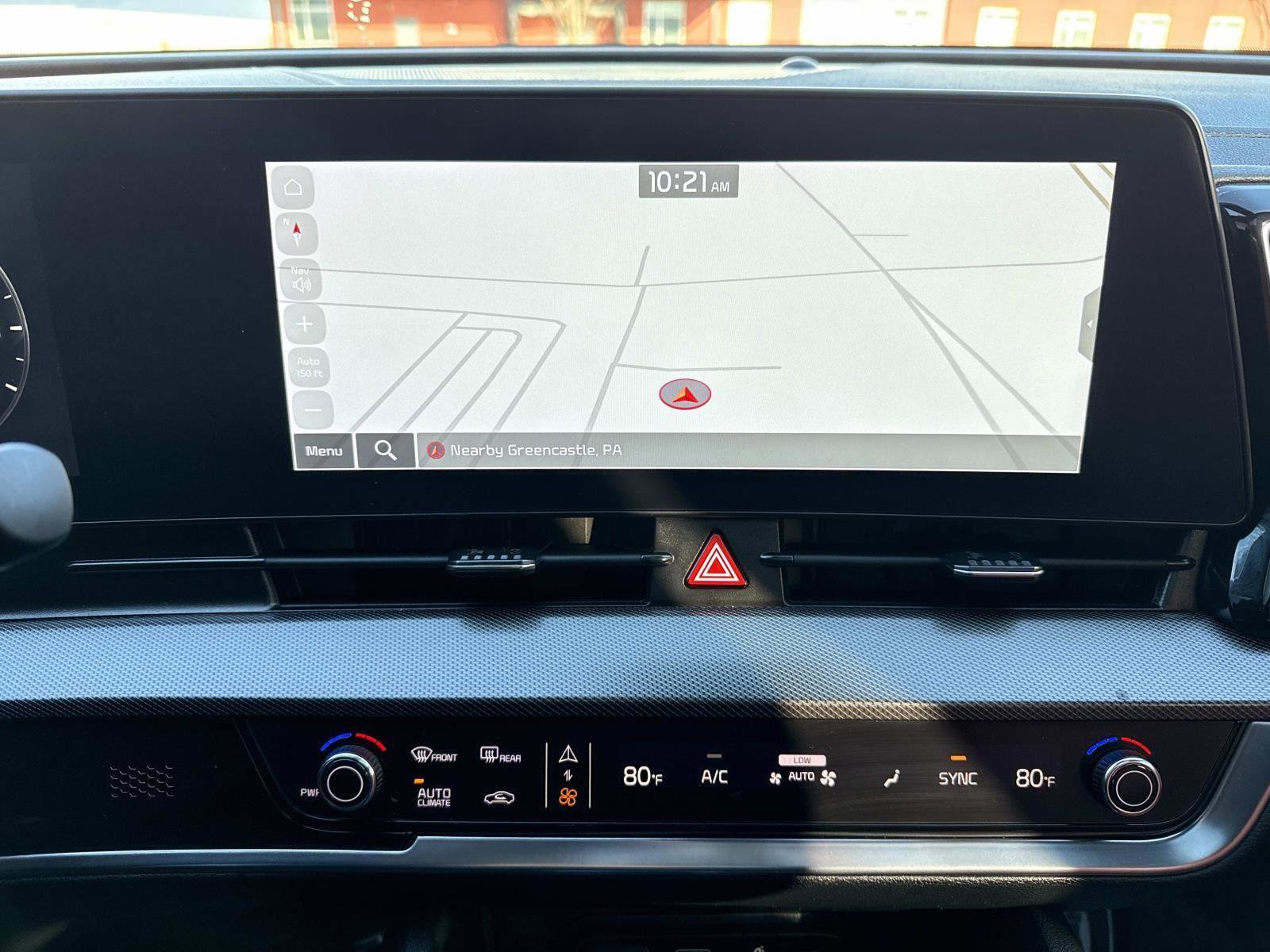 Used 2025 Kia Sportage SX image 4