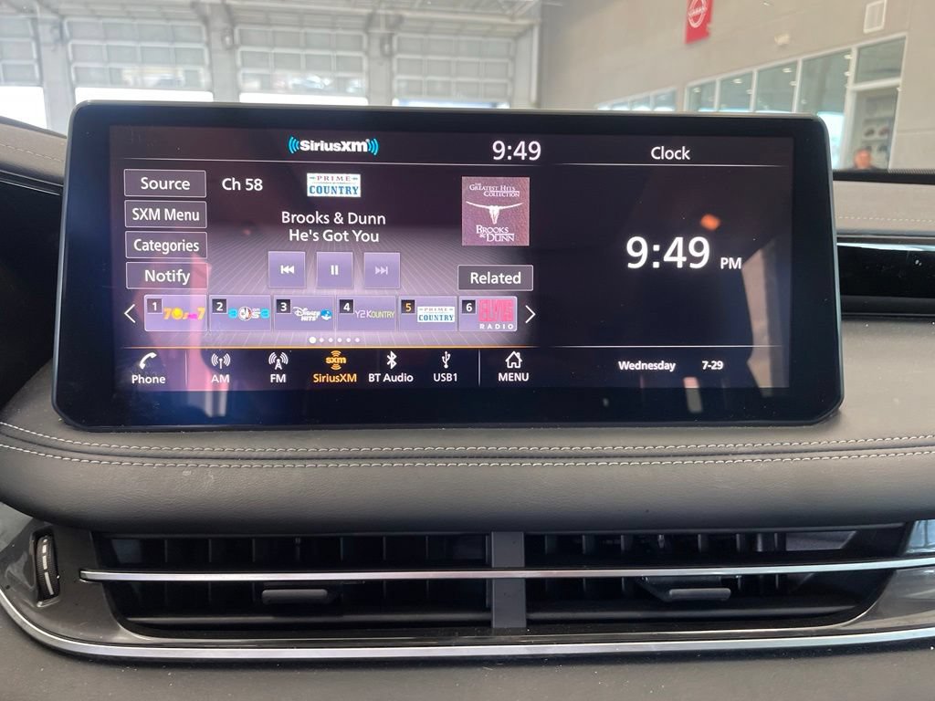 Used 2025 INFINITI QX60 Pure FWD image 16