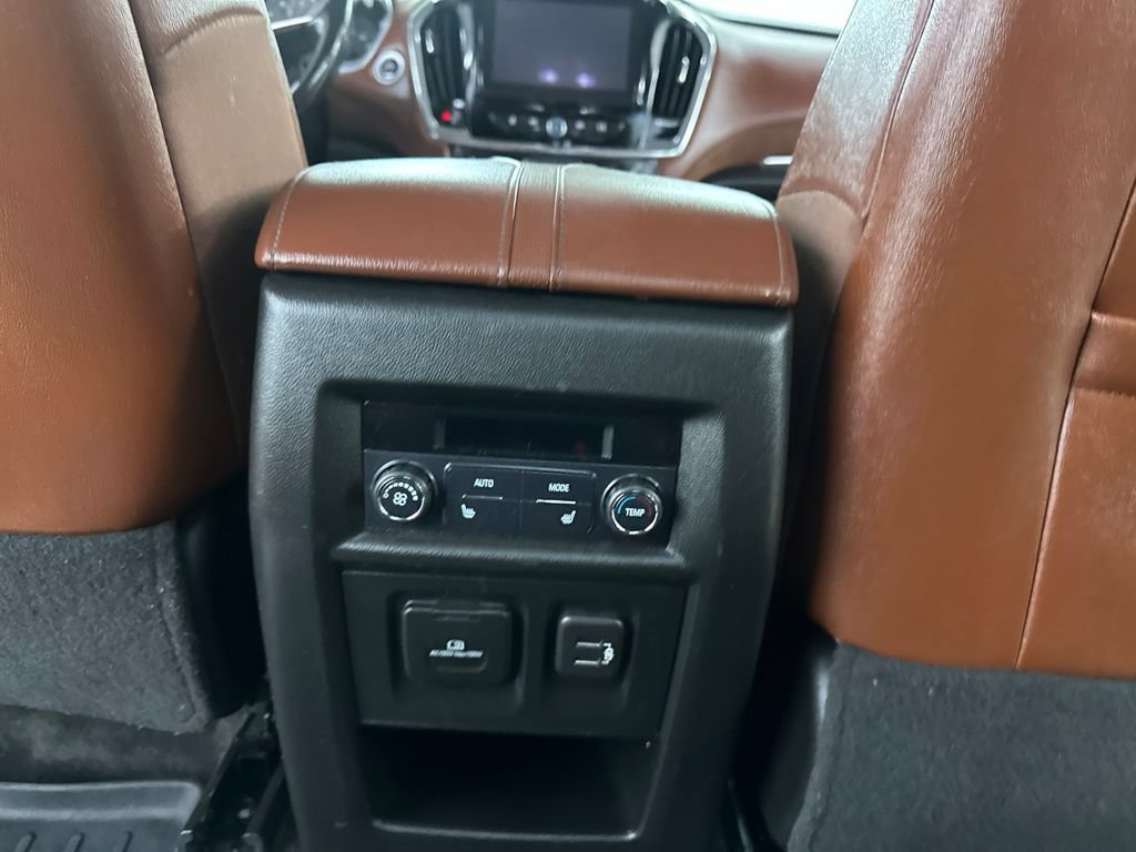 Used 2018 Chevrolet Traverse High Country AWD/4WD image 24