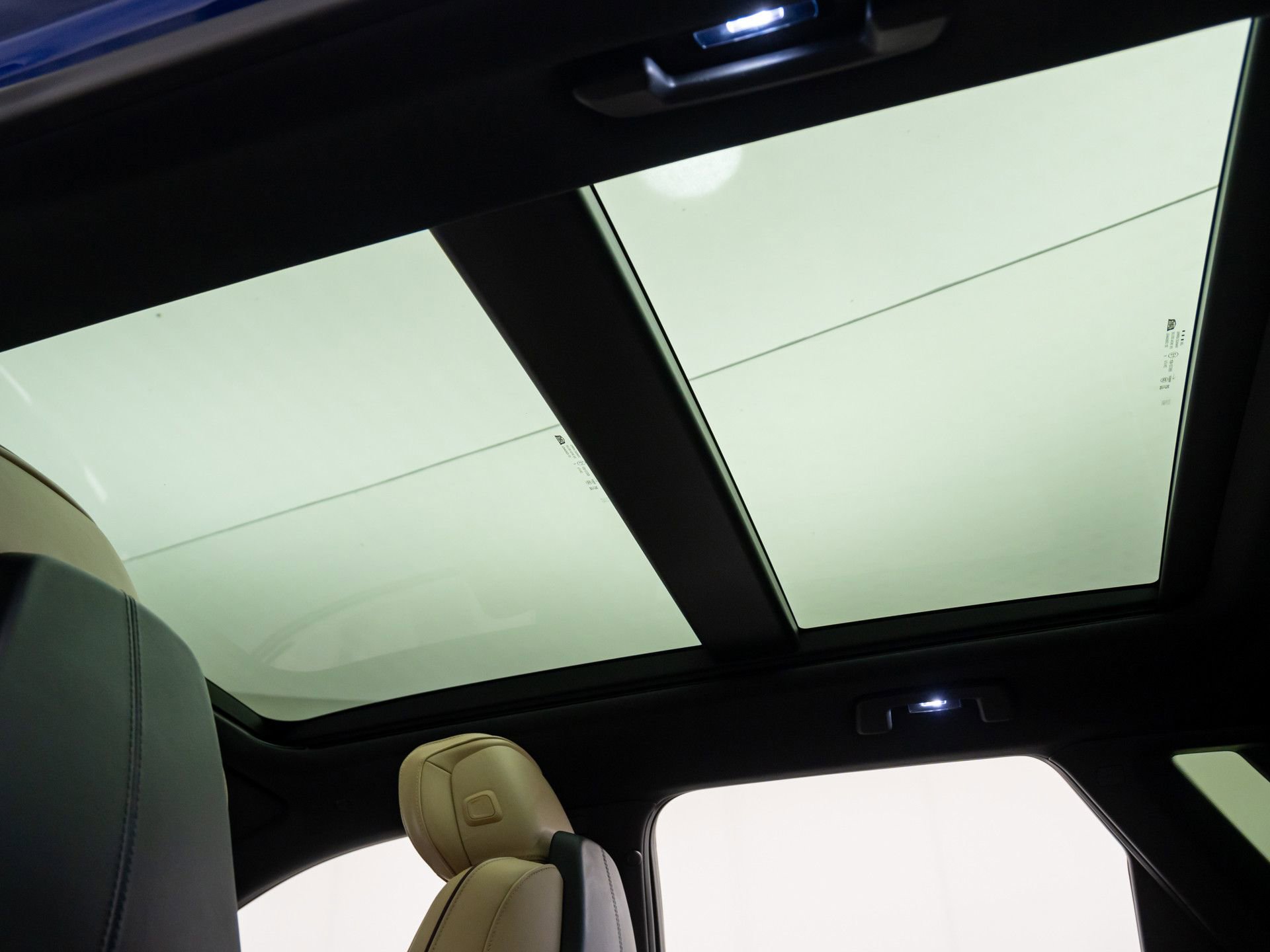 Certified 2024 Cadillac Lyriq Sport w/ Nappa Leather Package image 22