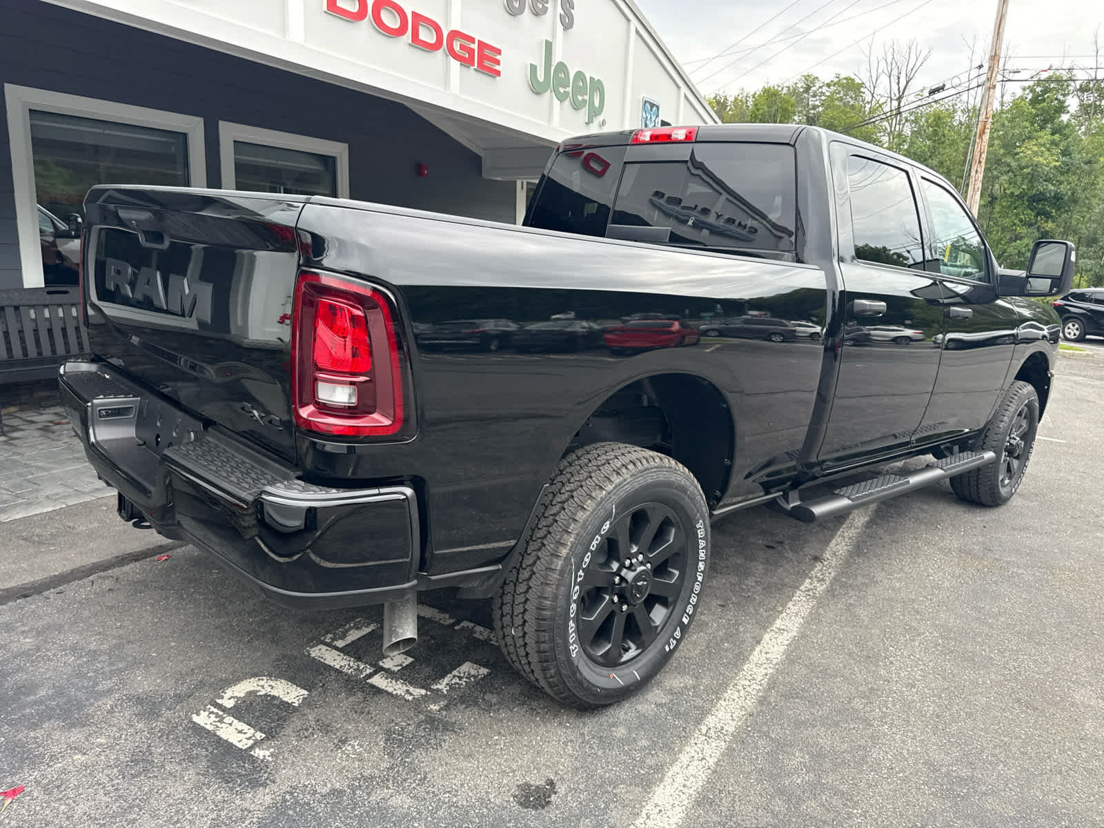 New 2026 RAM 2500 Tradesman AWD/4WD image 3