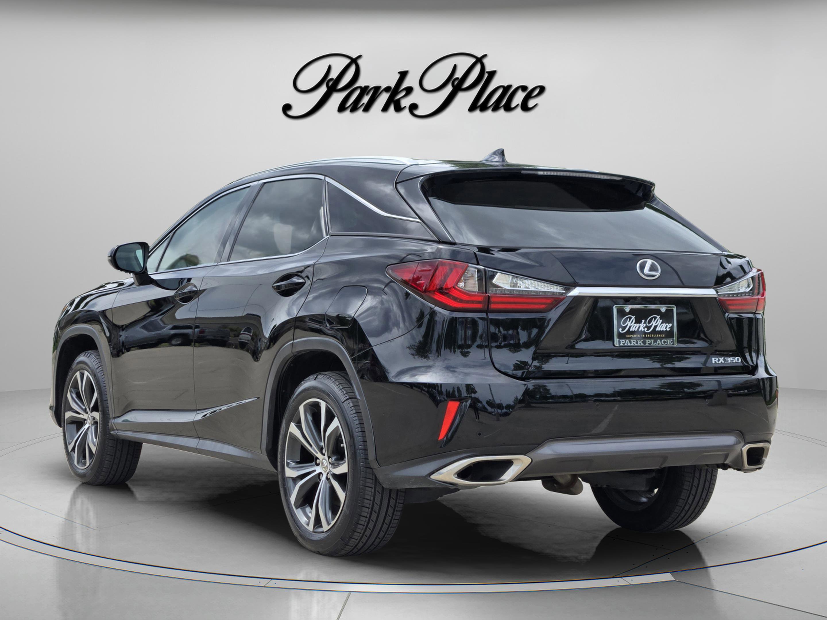 Used 2017 Lexus RX 350 FWD image 3