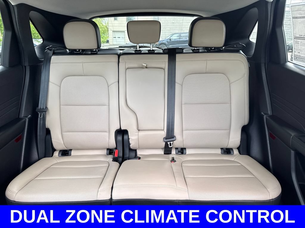 Used 2021 Ford Escape SEL AWD/4WD image 14