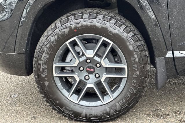 New 2026 GMC Terrain AT4 w/ Convenience Package III image 32