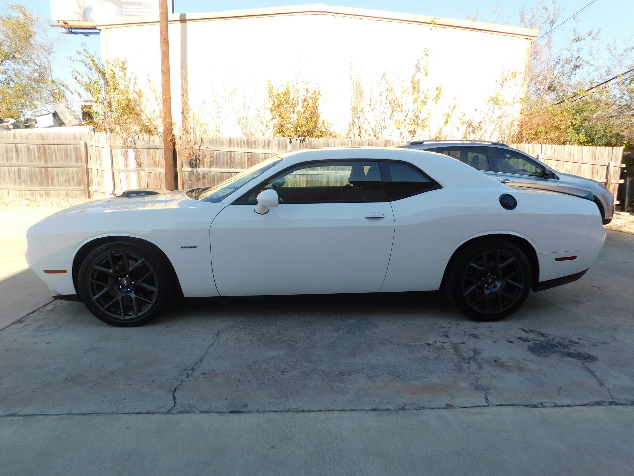 Used 2018 Dodge Challenger R/T image 5