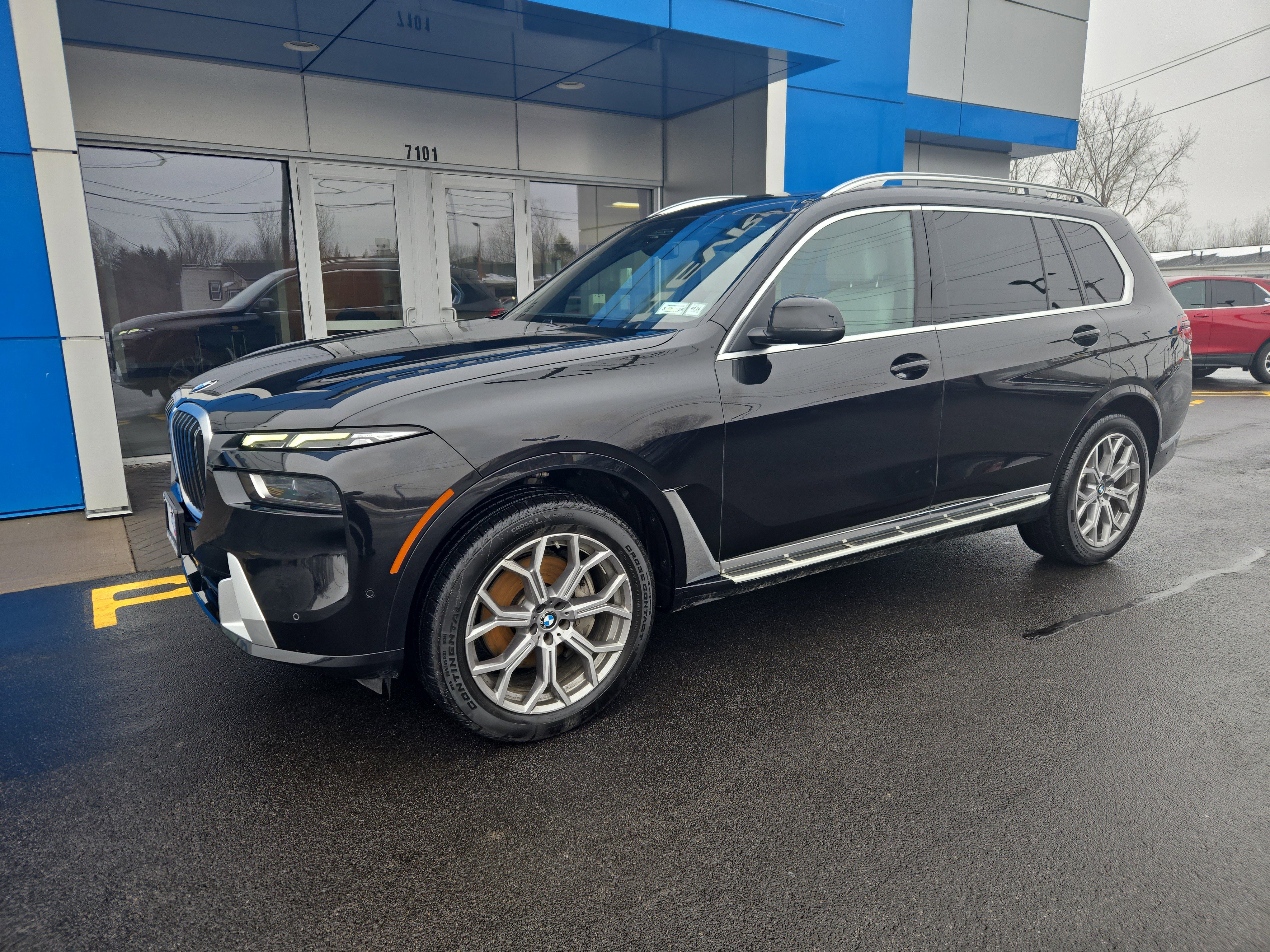 Used 2023 BMW X7 xDrive40i image 2