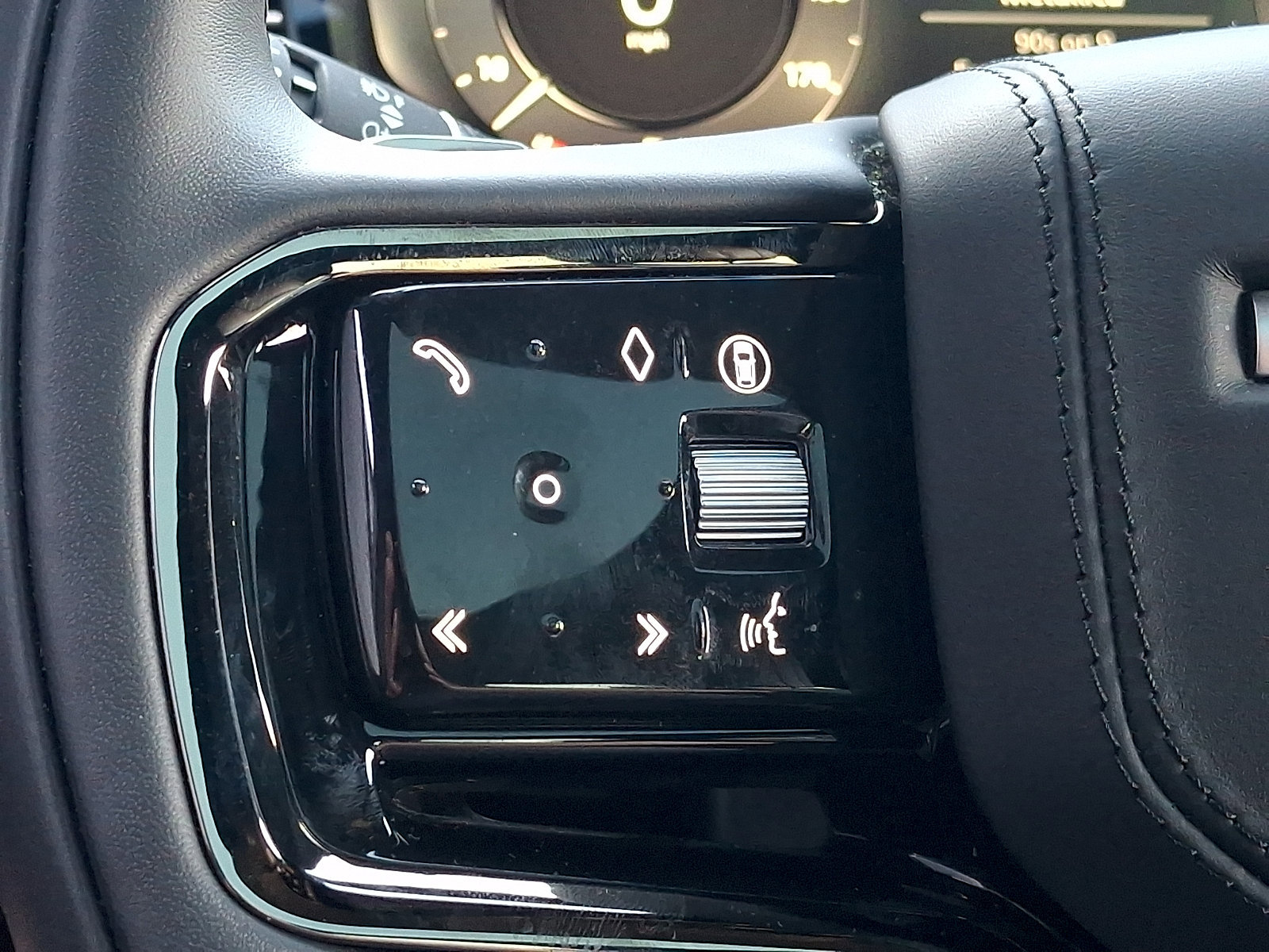 Used 2025 Land Rover Range Rover Sport Autobiography AWD/4WD image 23