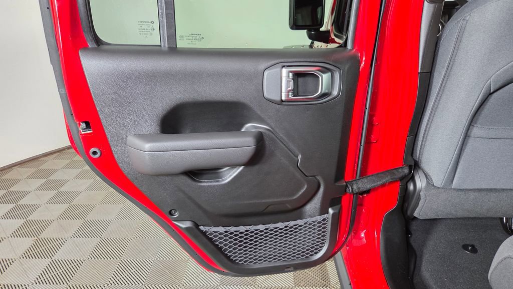 New 2026 Jeep Wrangler Willys AWD/4WD image 27