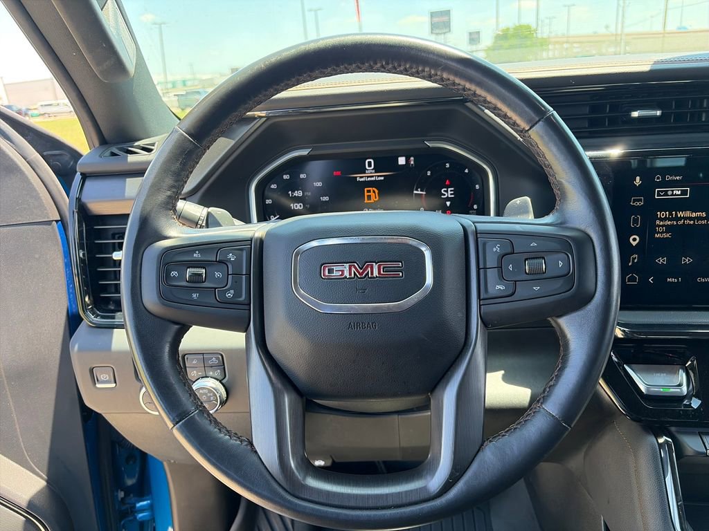 Used 2023 GMC Sierra 1500 AT4 w/ AT4 Premium Package AWD/4WD image 18