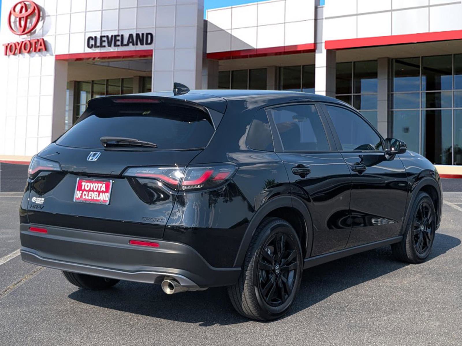 Used 2026 Honda HR-V Sport image 7