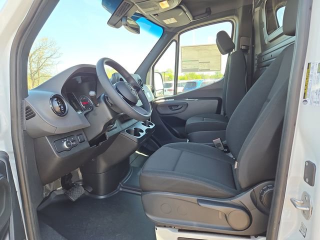 New 2026 Mercedes-Benz Sprinter 2500 image 21