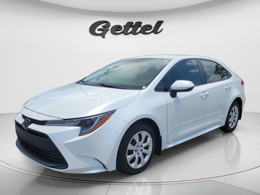 Certified 2025 Toyota Corolla LE FWD video 1