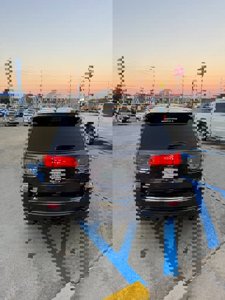 Used 2020 Jeep Grand Cherokee Overland image 5