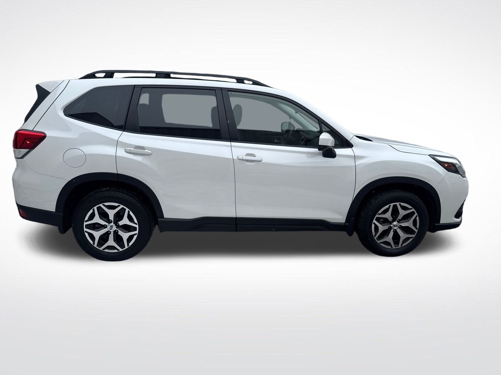 Certified 2022 Subaru Forester Premium image 7