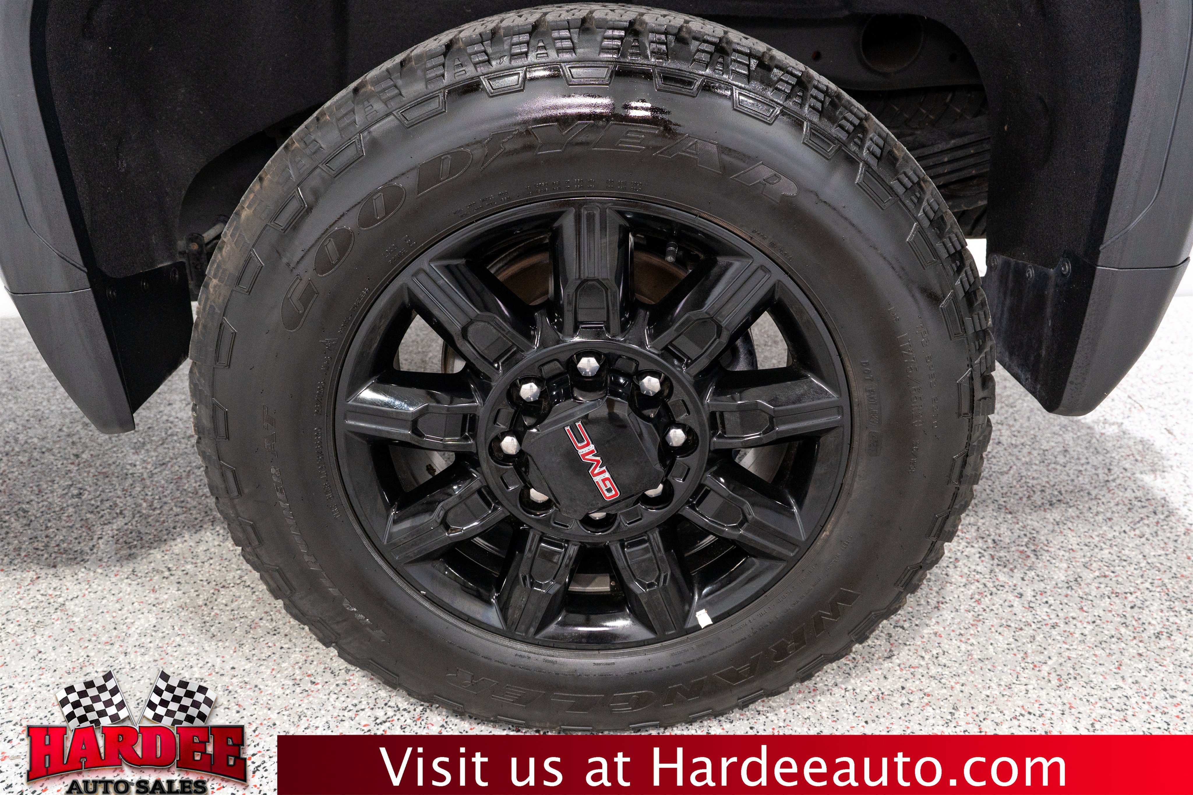 Used 2026 GMC Sierra 2500 AT4 AWD/4WD image 10