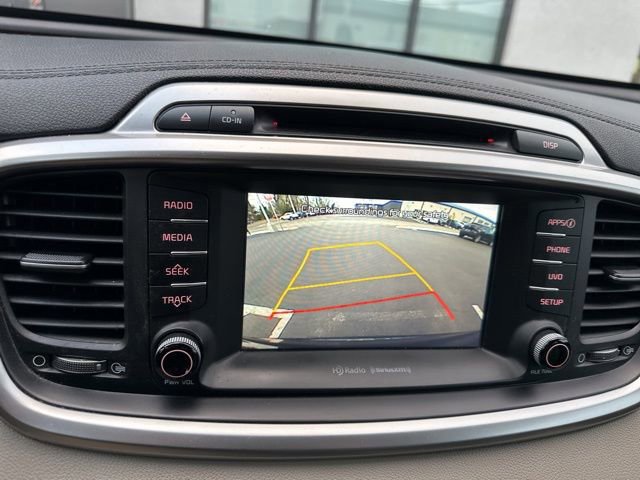 Used 2018 Kia Sorento LX image 19