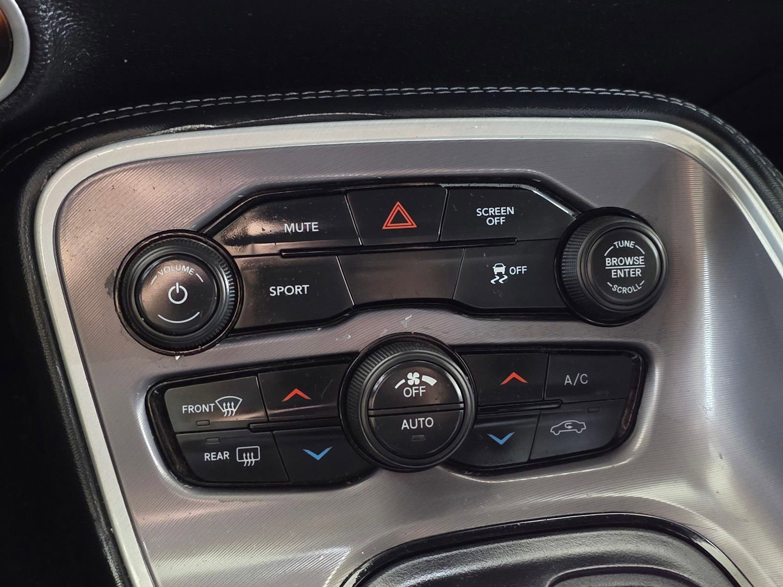 Used 2022 Dodge Challenger SXT w/ Blacktop Package image 26