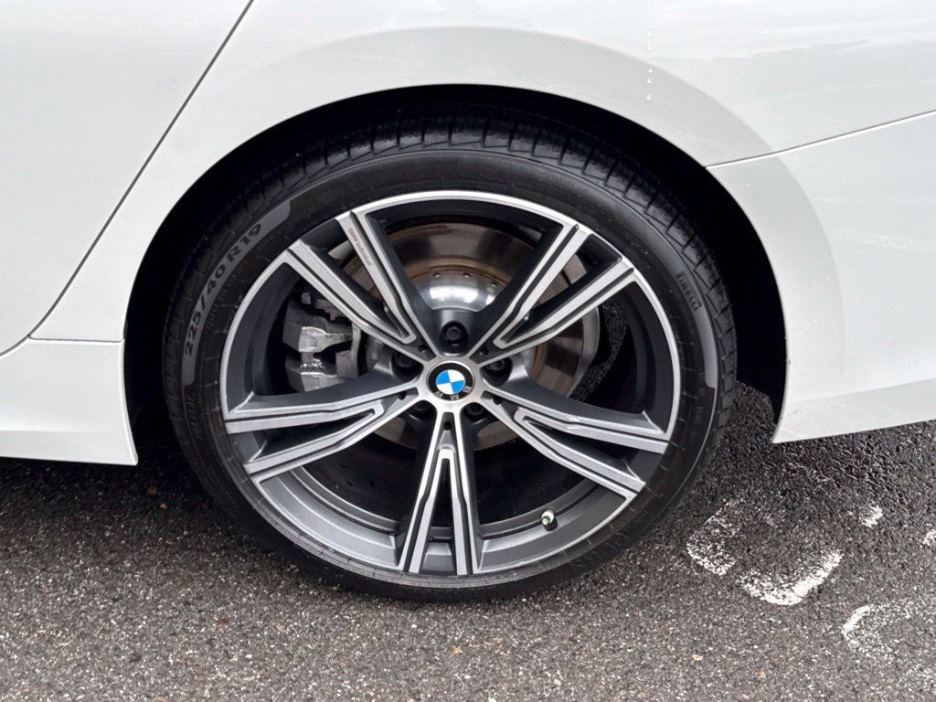 Used 2024 BMW 330i Sedan w/ Convenience Package RWD image 14