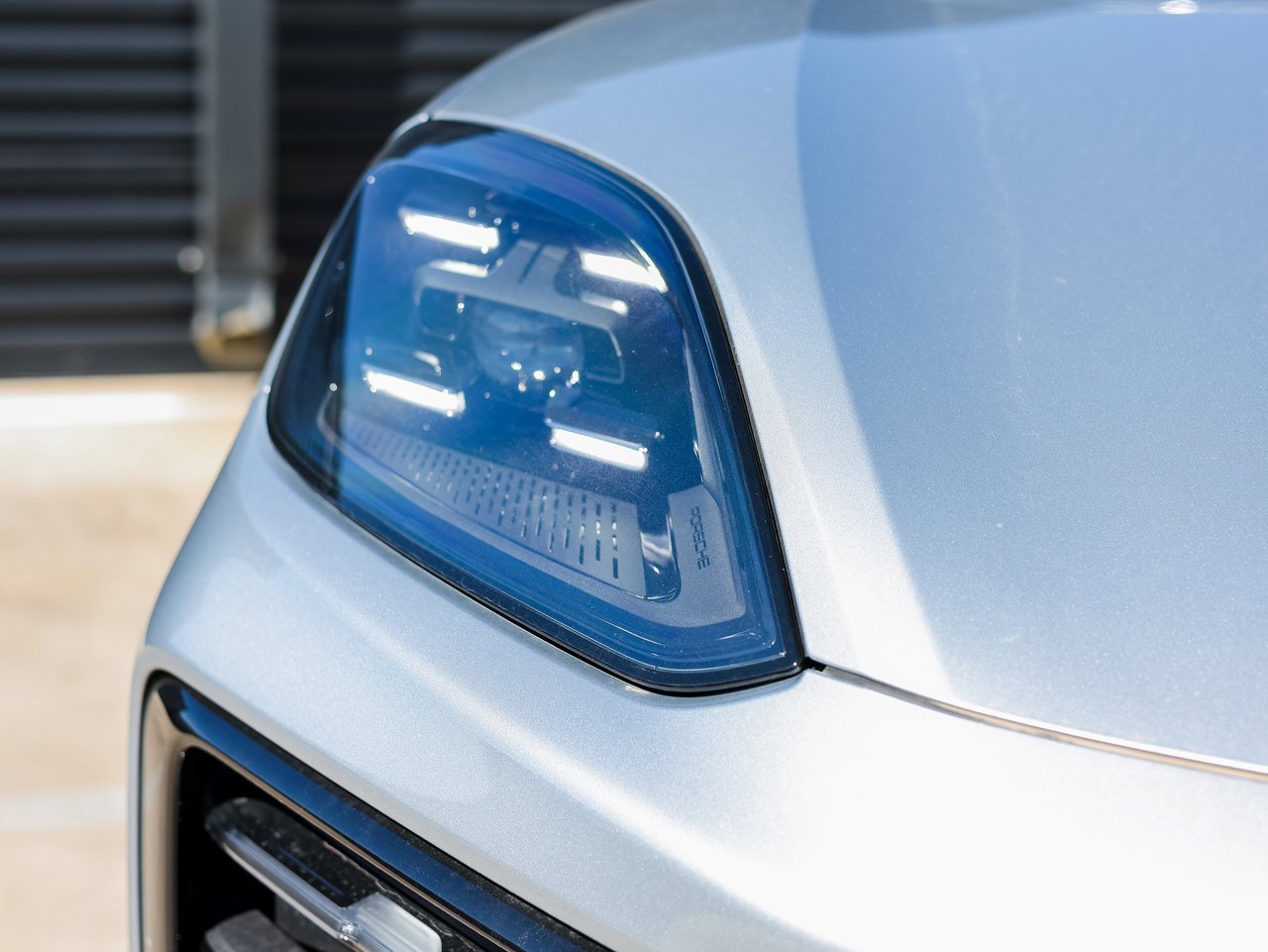 Certified 2025 Porsche Cayenne image 13