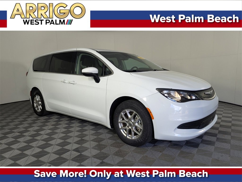 Used 2023 Chrysler Voyager LX