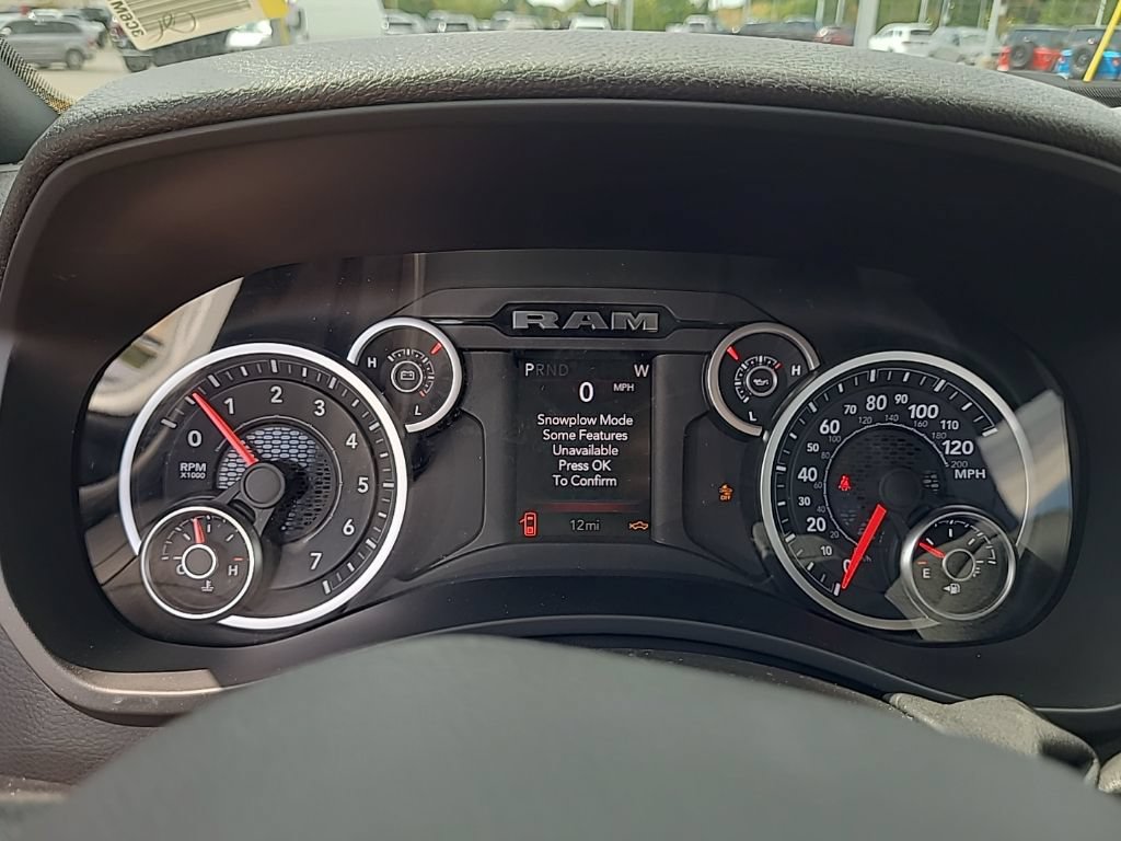New 2026 RAM 2500 Tradesman AWD/4WD image 23