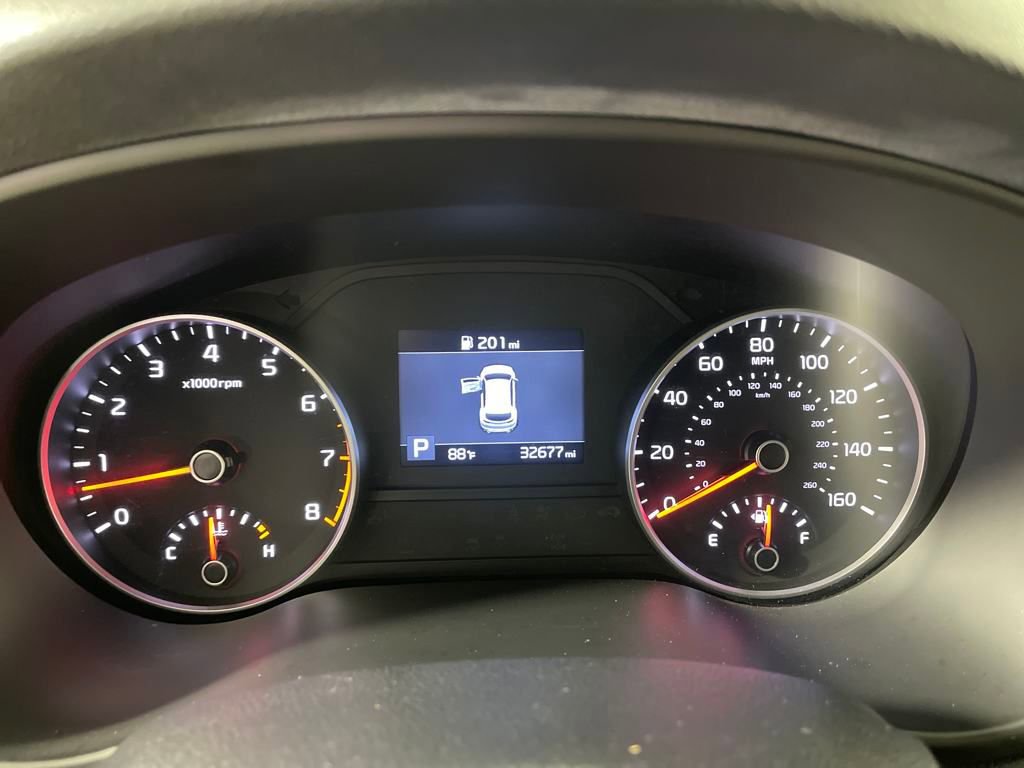 Used 2022 Kia Sportage EX image 18
