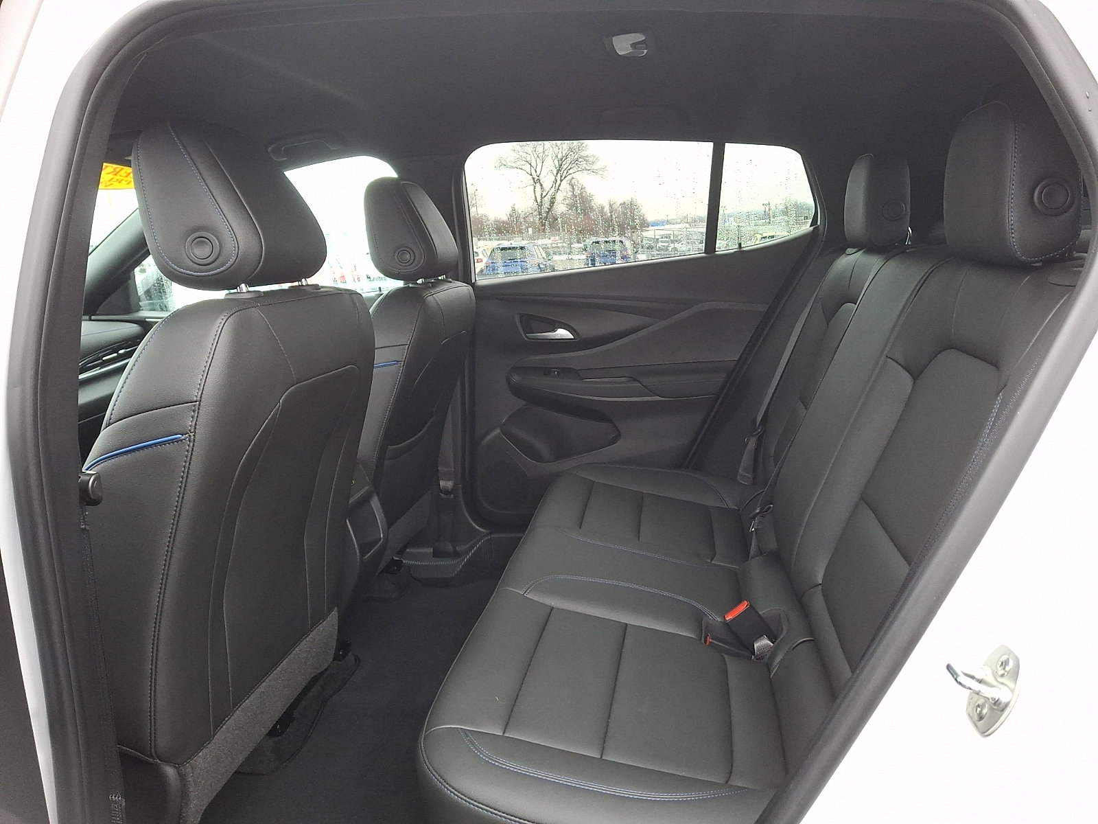 Certified 2024 Buick Envista Sport Touring w/ Convenience I Package image 10