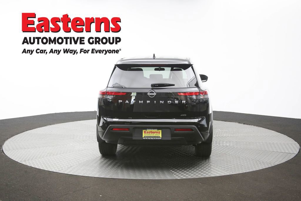 Used 2024 Nissan Pathfinder S AWD/4WD image 38
