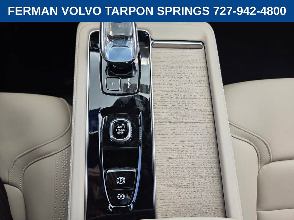 New 2026 Volvo XC90 B6 Plus w/ Protection Package Premier image 27