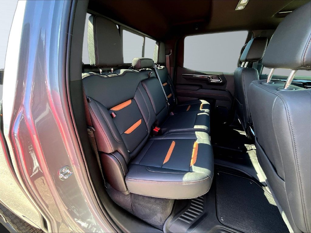 Used 2026 GMC Sierra 1500 AT4 w/ AT4 Premium Package AWD/4WD image 28