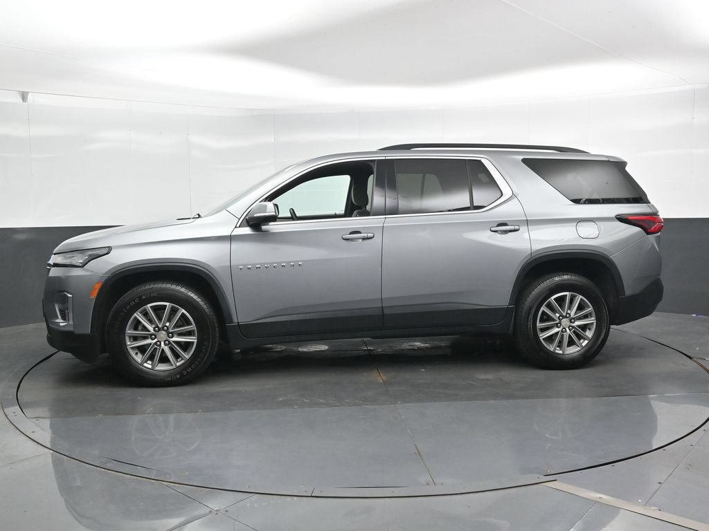 Used 2023 Chevrolet Traverse LT w/ LPO, Cargo Package AWD/4WD image 9