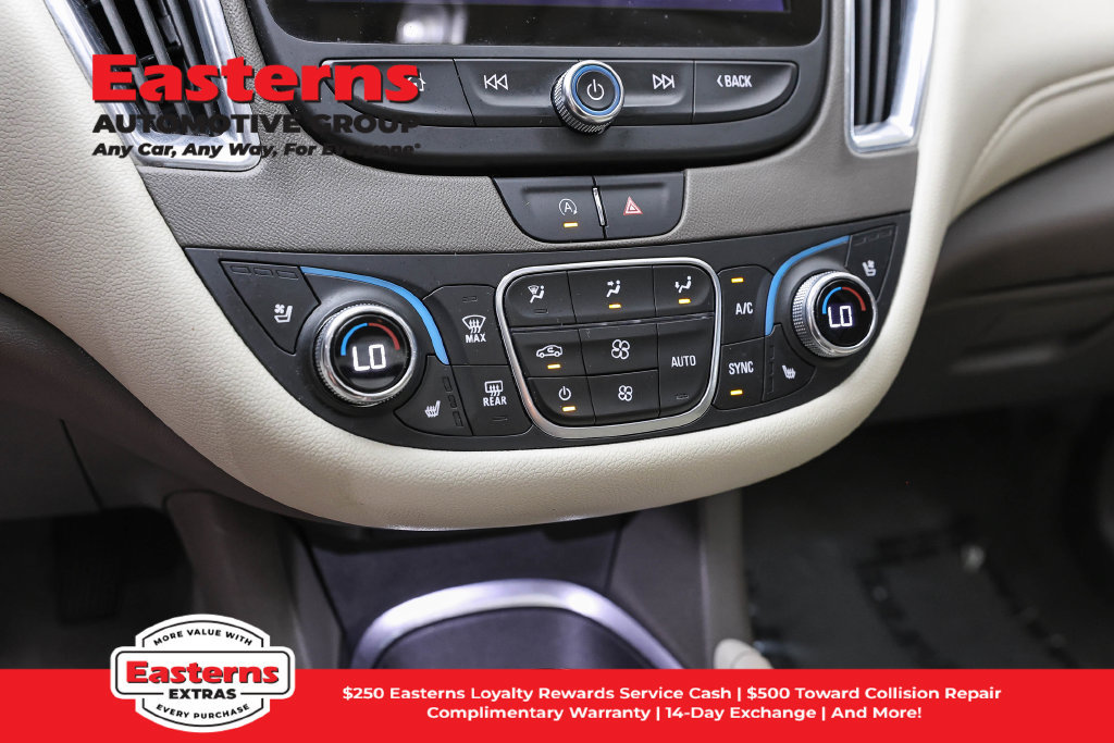 Used 2024 Chevrolet Malibu LT FWD image 21