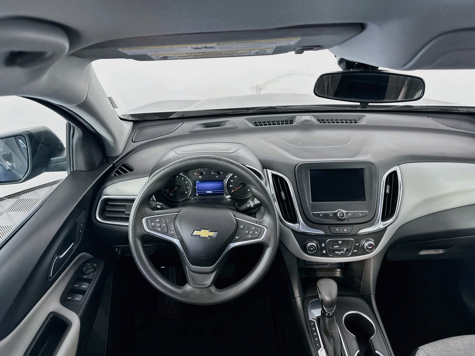 Used 2022 Chevrolet Equinox LS w/ LS Convenience Package FWD image 20