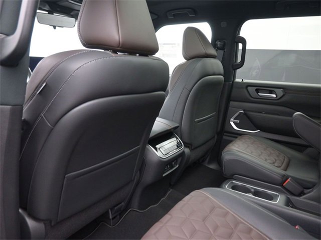 New 2026 Nissan Armada Platinum image 10