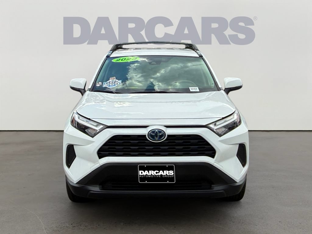 Used 2024 Toyota RAV4 LE AWD/4WD image 2