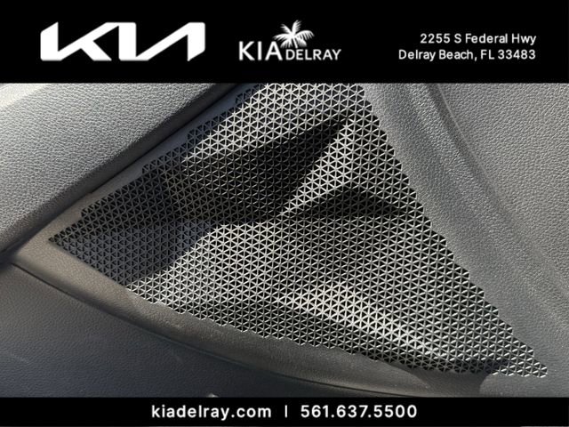 Used 2024 Kia Seltos EX image 17