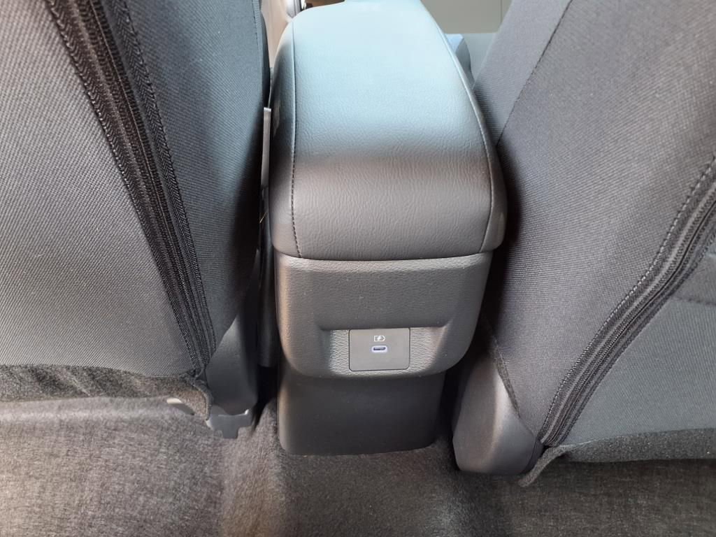 New 2025 Nissan Versa SV w/ Trunk Package FWD image 26