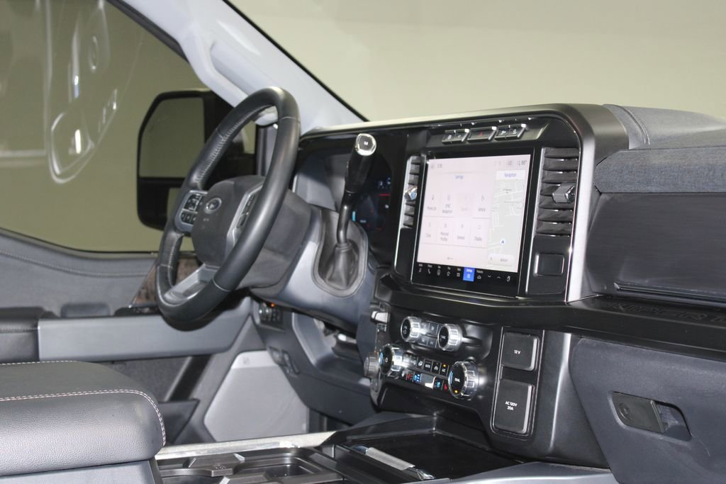 Used 2024 Ford F350 Lariat w/ Tremor Off-Road Package image 33