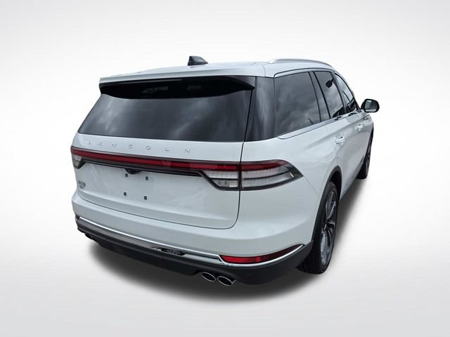 New 2026 Lincoln Aviator Reserve w/ Illumination Package RWD image 3