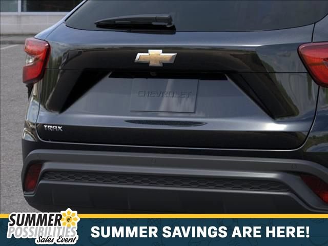 New 2026 Chevrolet Trax LS w/ LS Convenience Package FWD image 14