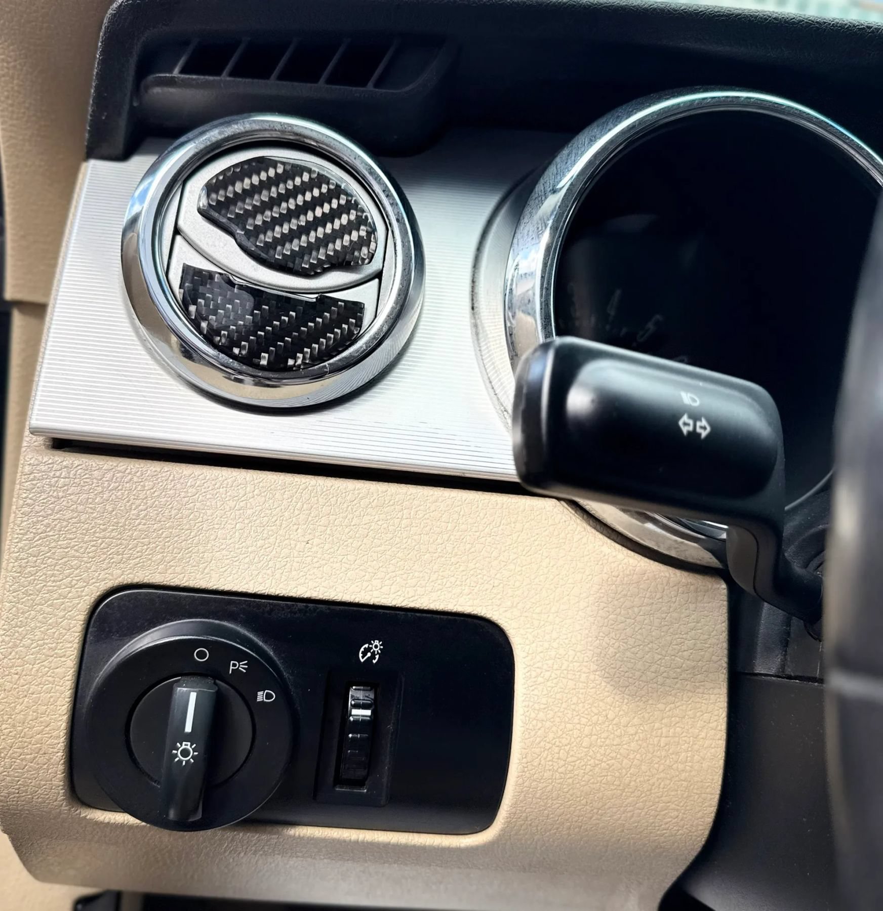 Used 2006 Ford Mustang Premium RWD image 19