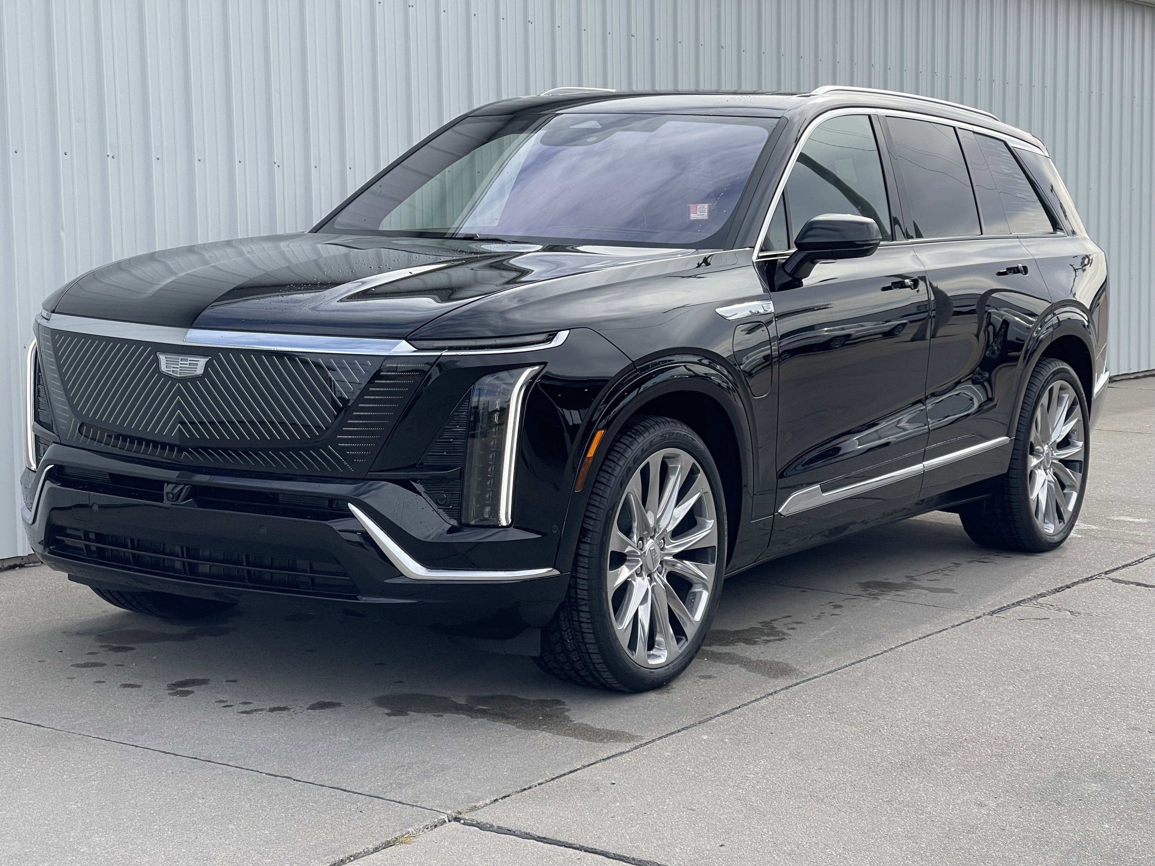 New 2026 Cadillac Vistiq Premium Luxury w/ LPO, Floor Liner Package image 1