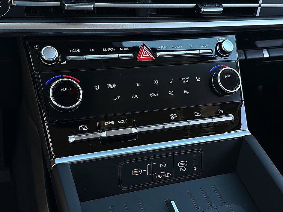 New 2027 Hyundai Santa Fe SEL FWD image 10