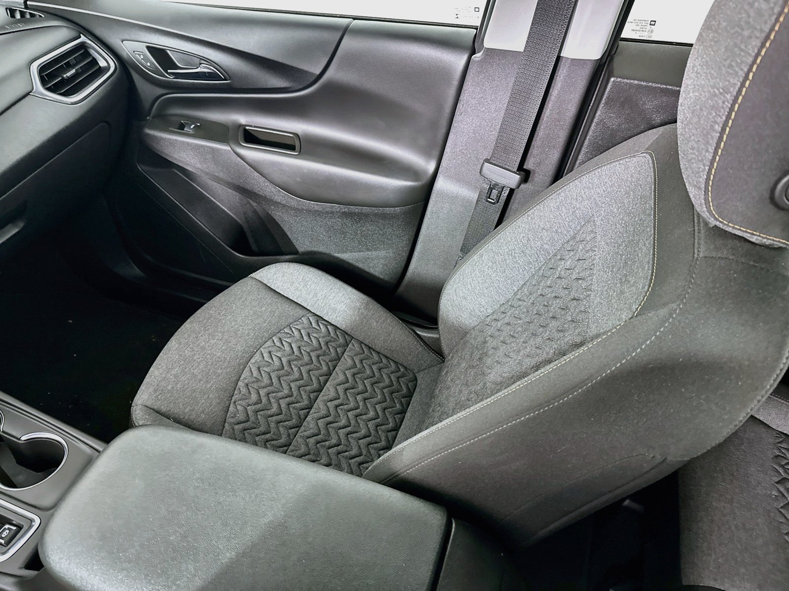 Used 2024 Chevrolet Equinox LT AWD/4WD image 24